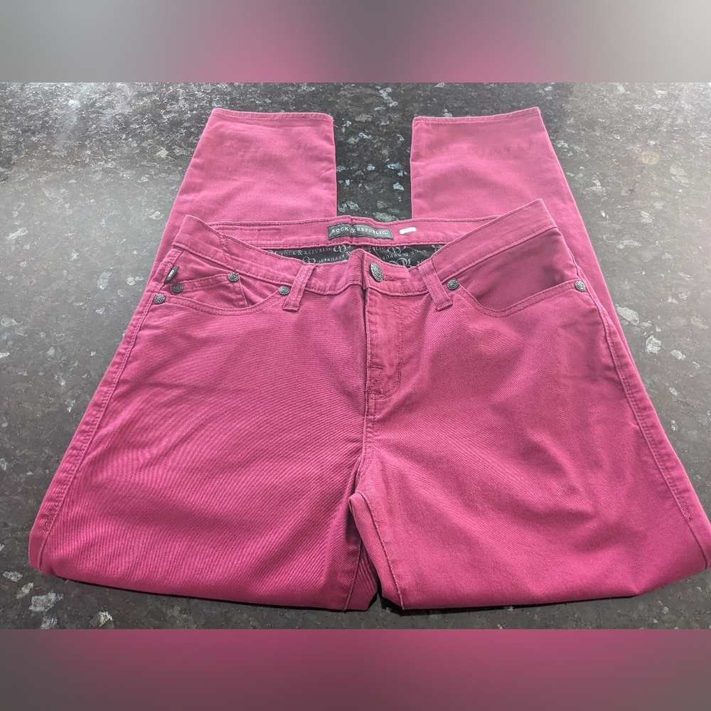 Rock & Republic Women's Fuchsia Straight Leg Jeans
